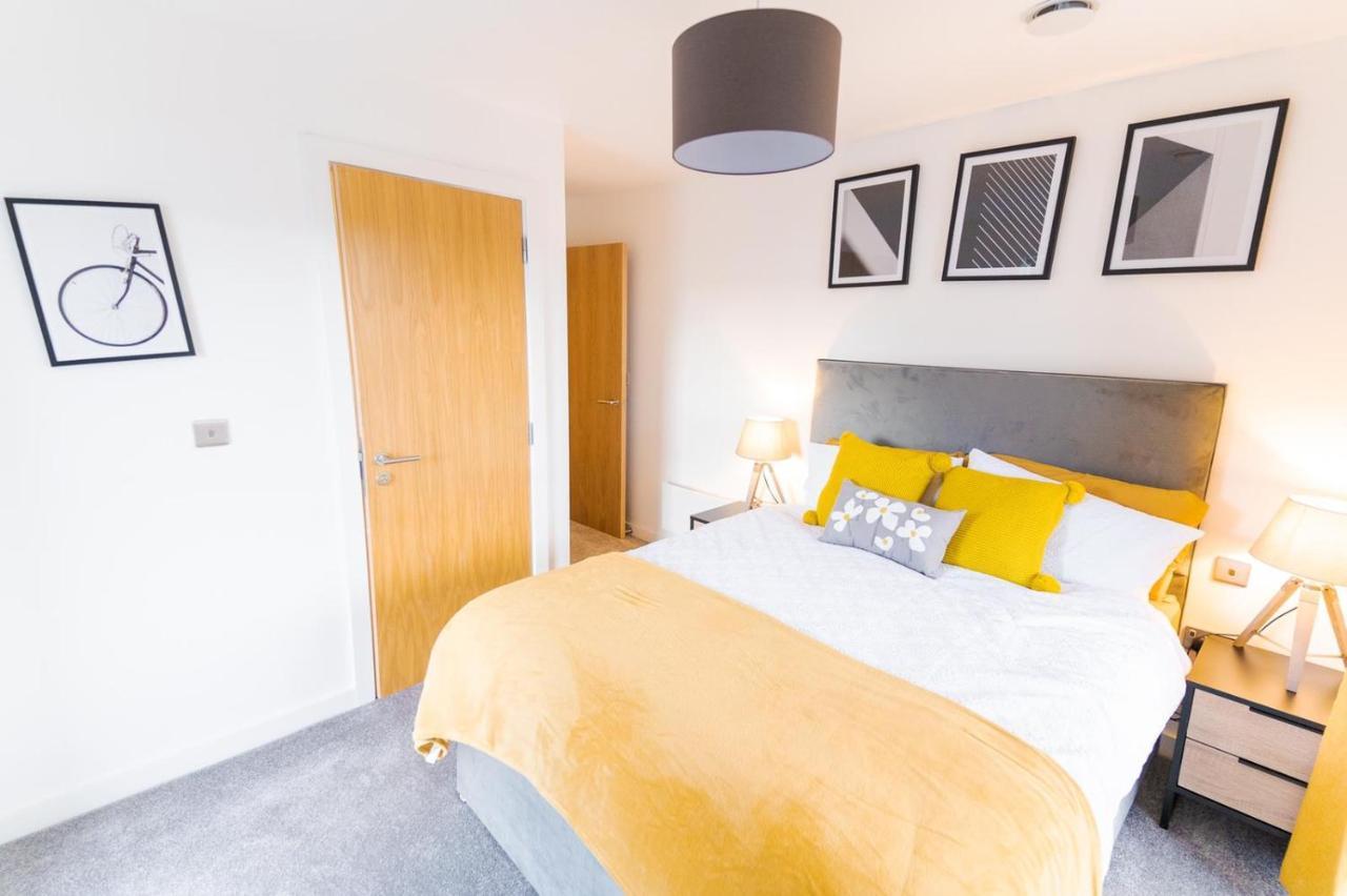 Exquisite Cosy 2-Bed Apartment In Salford Manchester Esterno foto