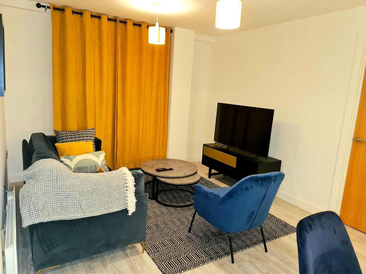 Exquisite Cosy 2-Bed Apartment In Salford Manchester Esterno foto